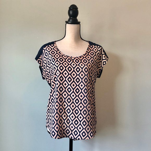Open Back Peach and Navy Top - Picture 1 of 5